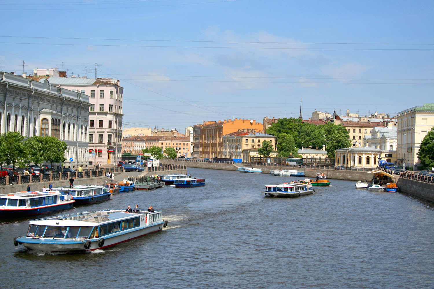 V spb. Прогулка по рекам и каналам Невская классика. Аква экскурс СПБ. Корабелкин СПБ.